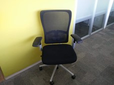 [#B13] Haworth Task Chair, Black - Good Condition