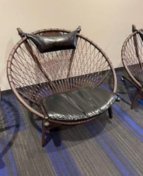 [#00-34] Wicker/Leather Chair