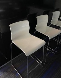 [#00-38] White Stool