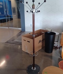[#00-124] Coat Rack