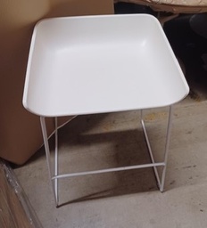 [#00-129] White Stools
